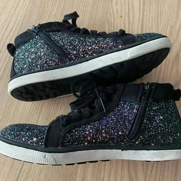 Girl Justice Sneakers Bundle Size 5 - Picture 10 of 11